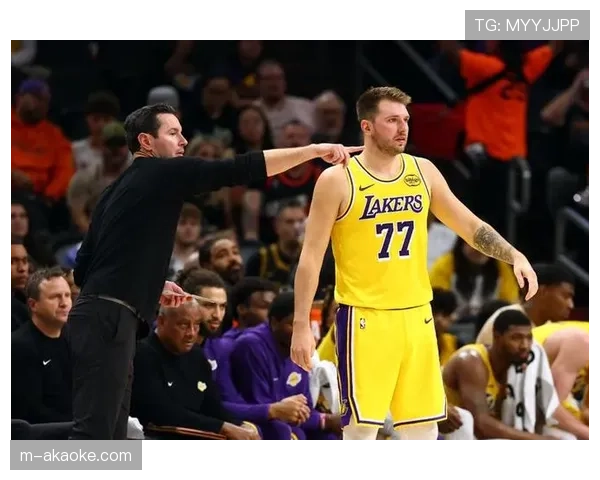 火箭防守策略奏效，限制湖人三分命中率